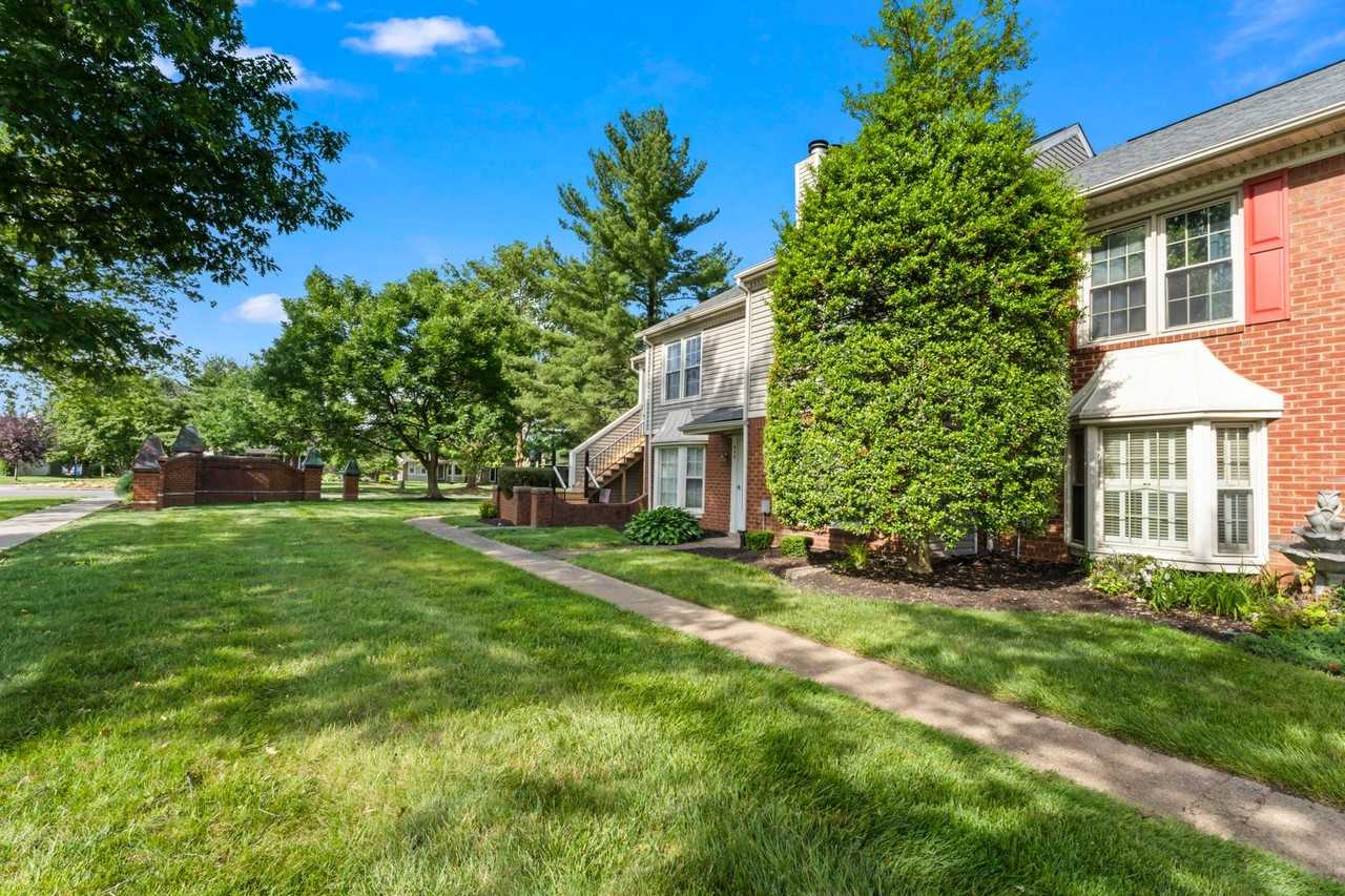 638 Cambridge Station Rd - Photo 2 of 27