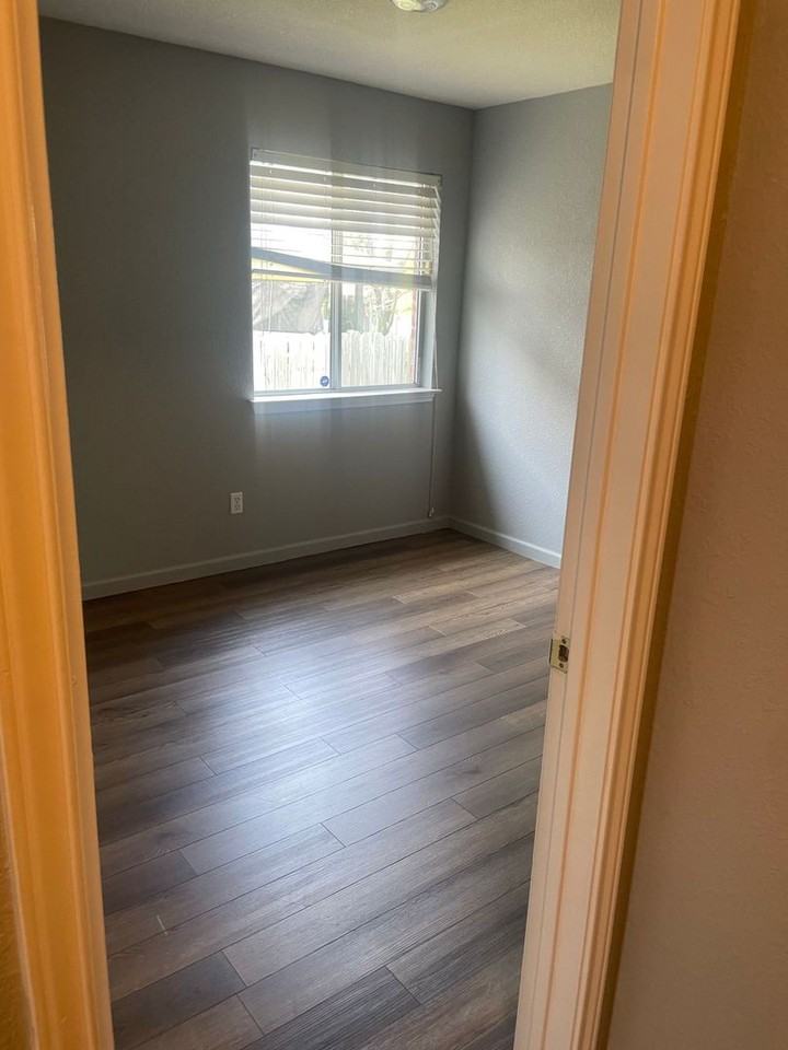 1705 Grey Fox Trl - Photo 3 of 21