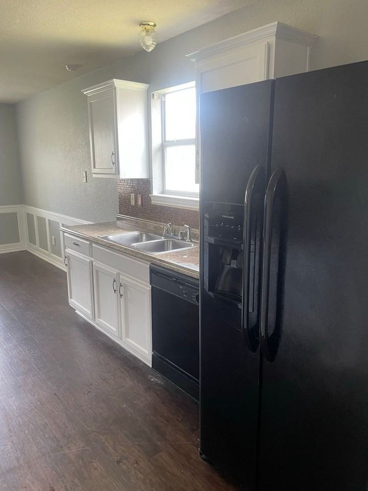 1705 Grey Fox Trl - Photo 7 of 21