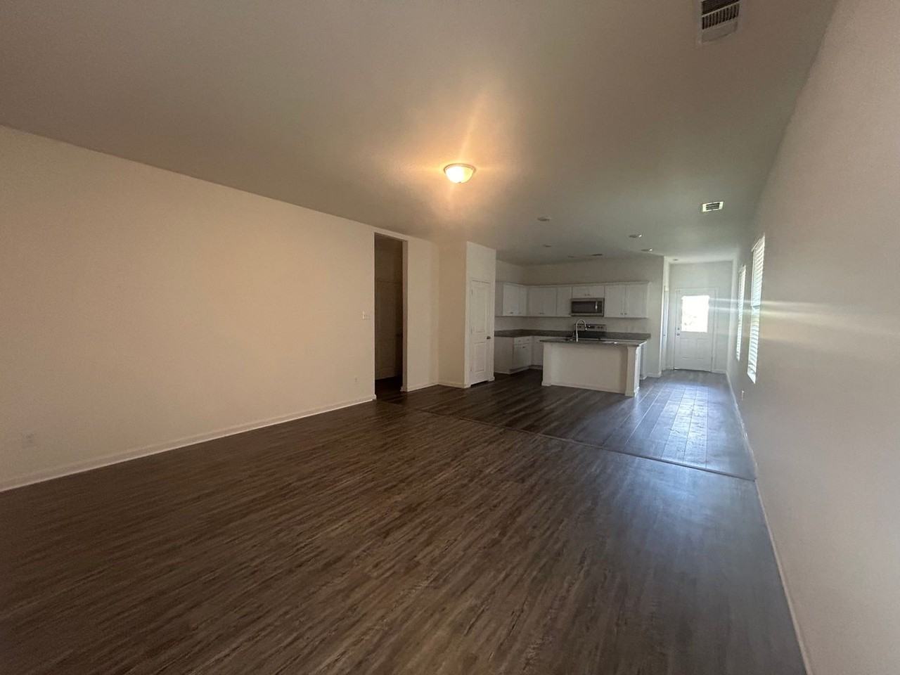 1805 Chapel Hill Rd - Photo 4 of 16