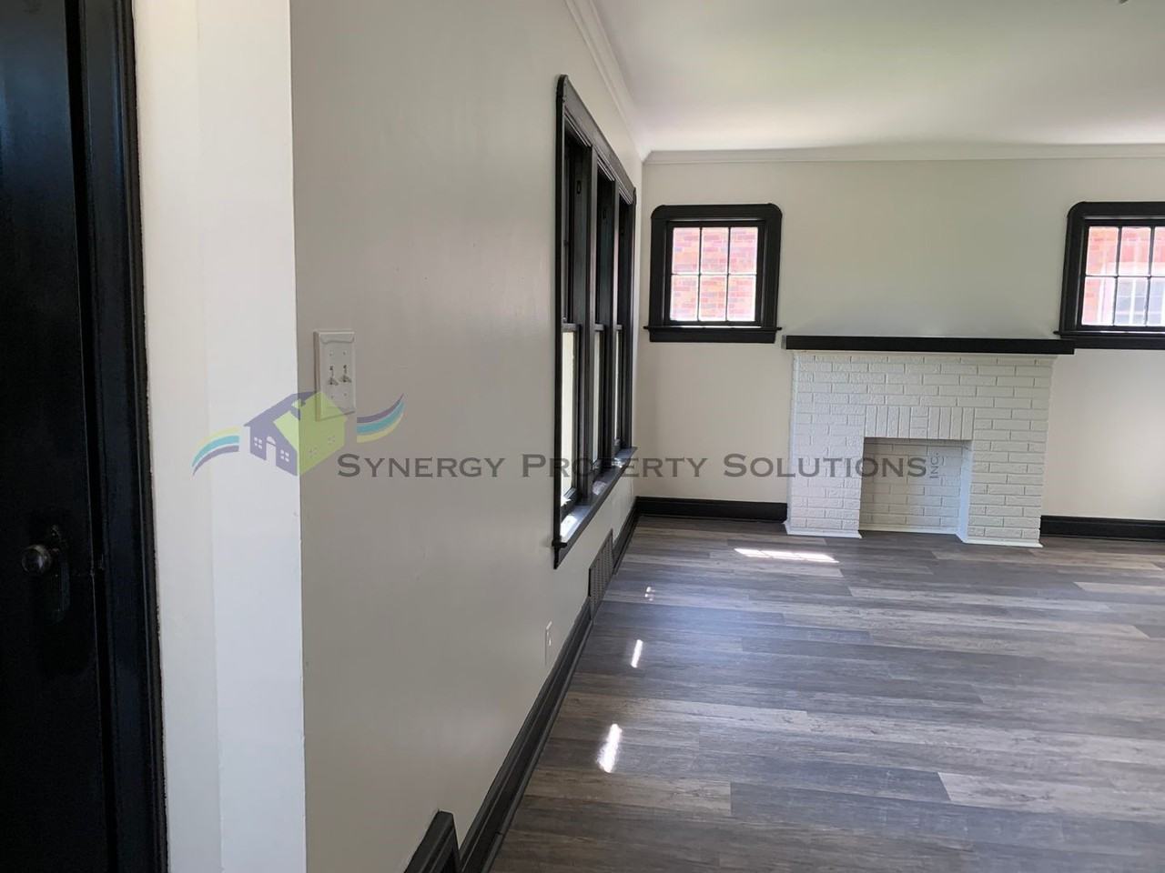 100 Massa Ave - Photo 3 of 50