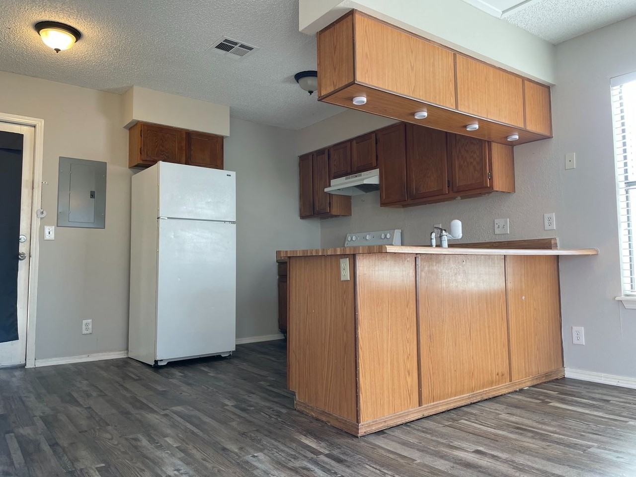 11116 Liberty School Rd - Photo 3 of 10