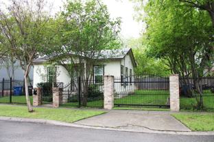 415 Kendall St - Photo 1 of 1