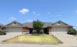 featured image of 3001 Breton St