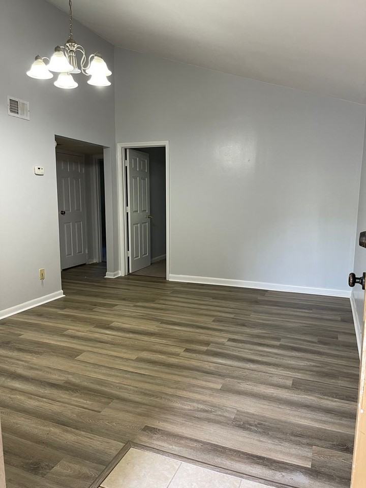250 Little St #302B - Photo 5 of 20