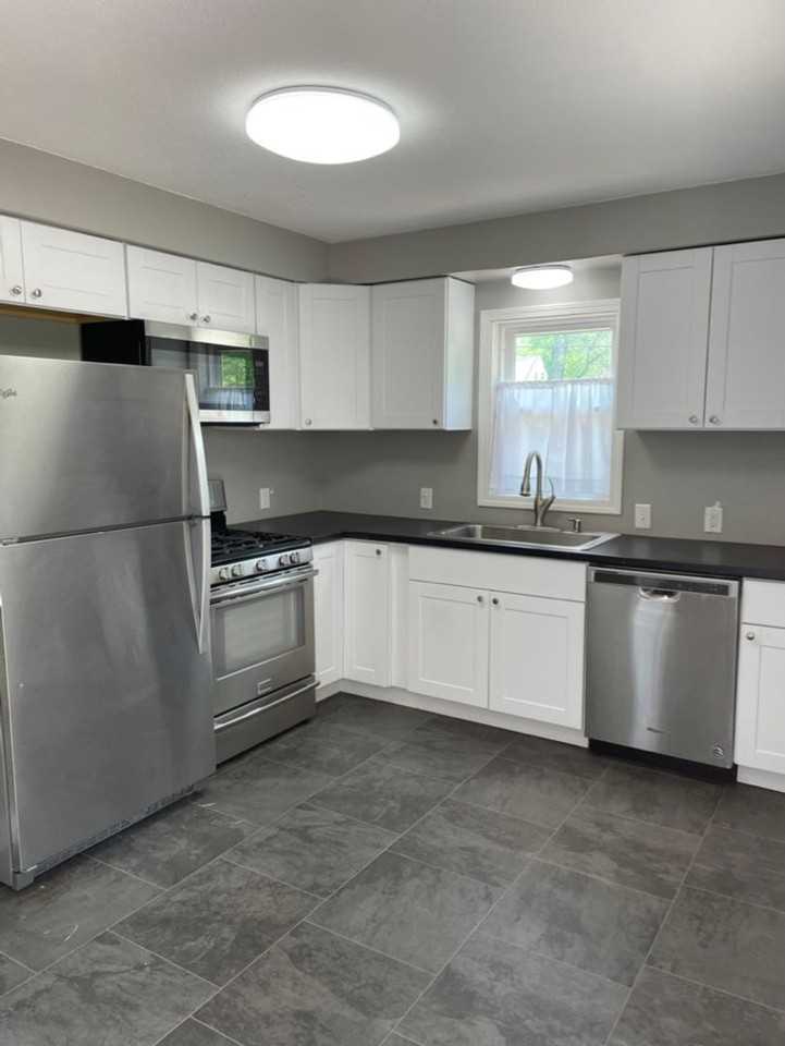 7109 3rd Ave S - Photo 2 of 23