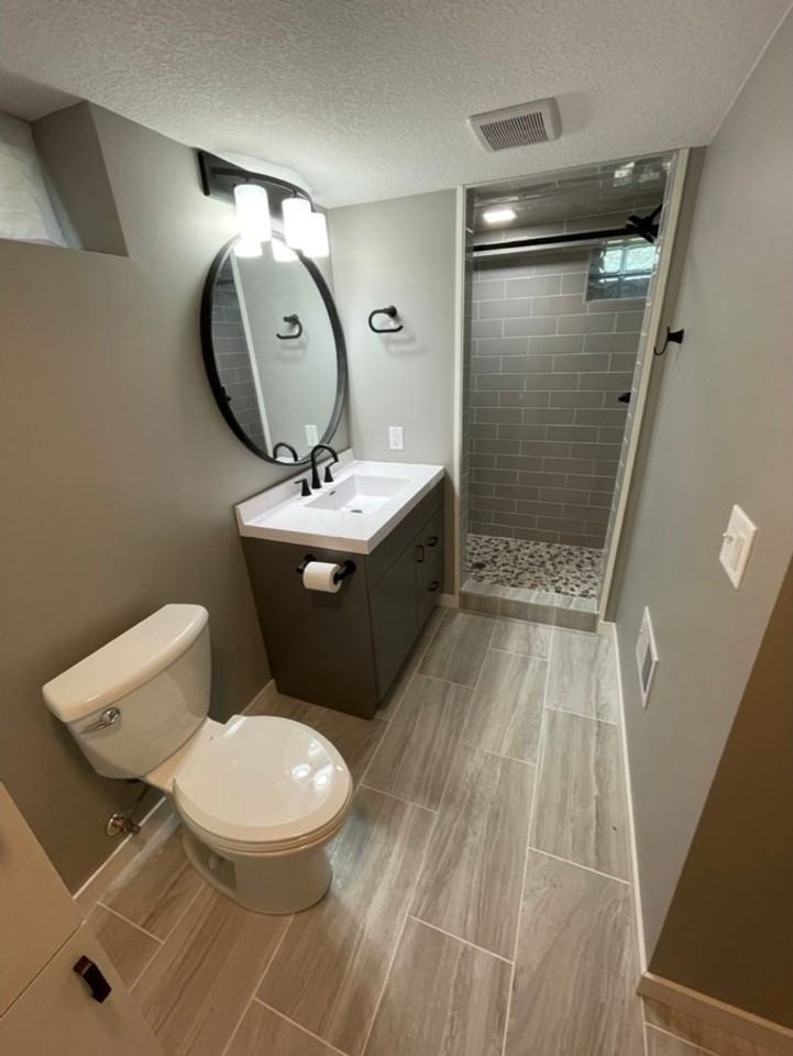 7109 3rd Ave S - Photo 3 of 23