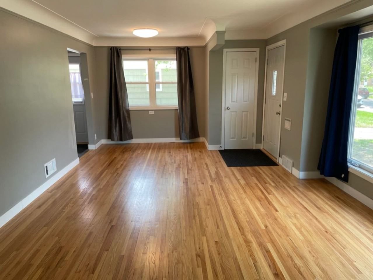 7109 3rd Ave S - Photo 5 of 23