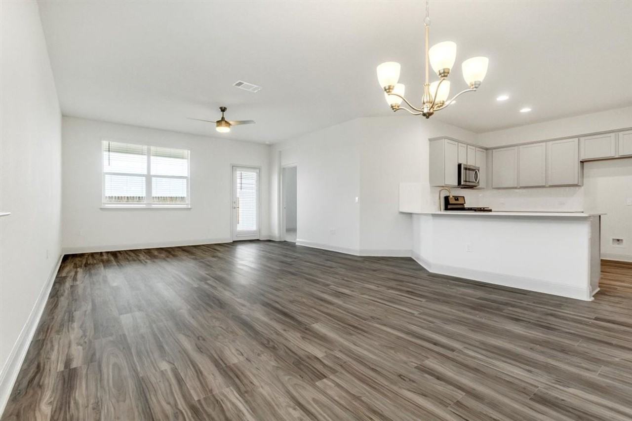 17916 Curio Dr - Photo 6 of 20