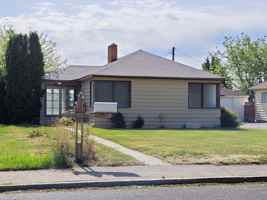 featured image of 1060 C St Sw