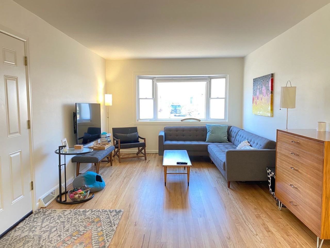 790 31st St - Photo 2 of 24