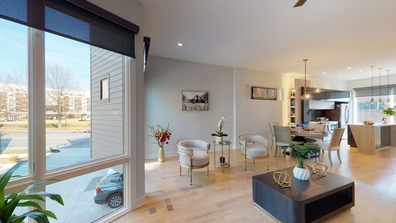 1070 Kenilworth Ave - Photo 5 of 50