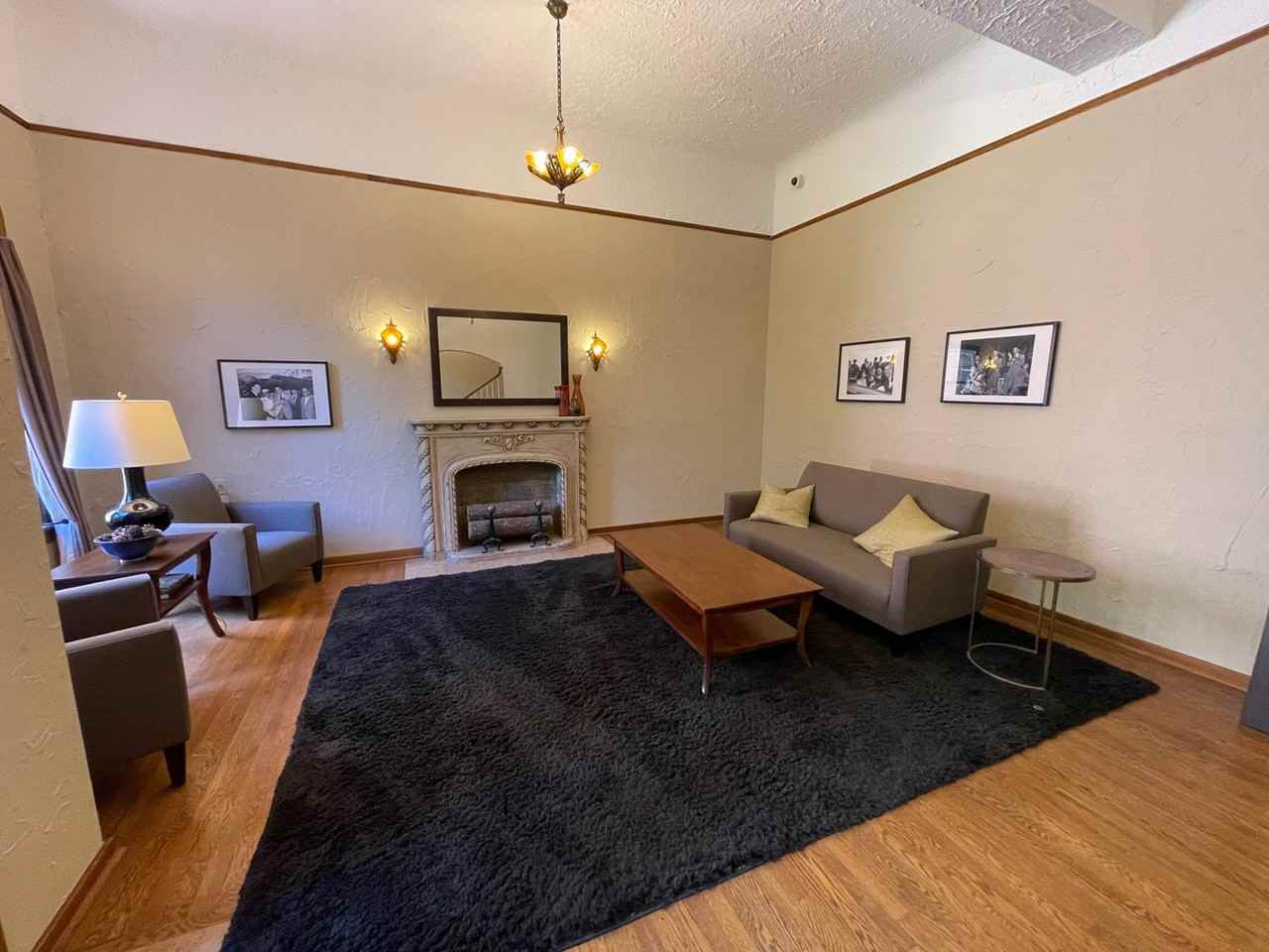 124 Warren Ave N #209 - Photo 2 of 15