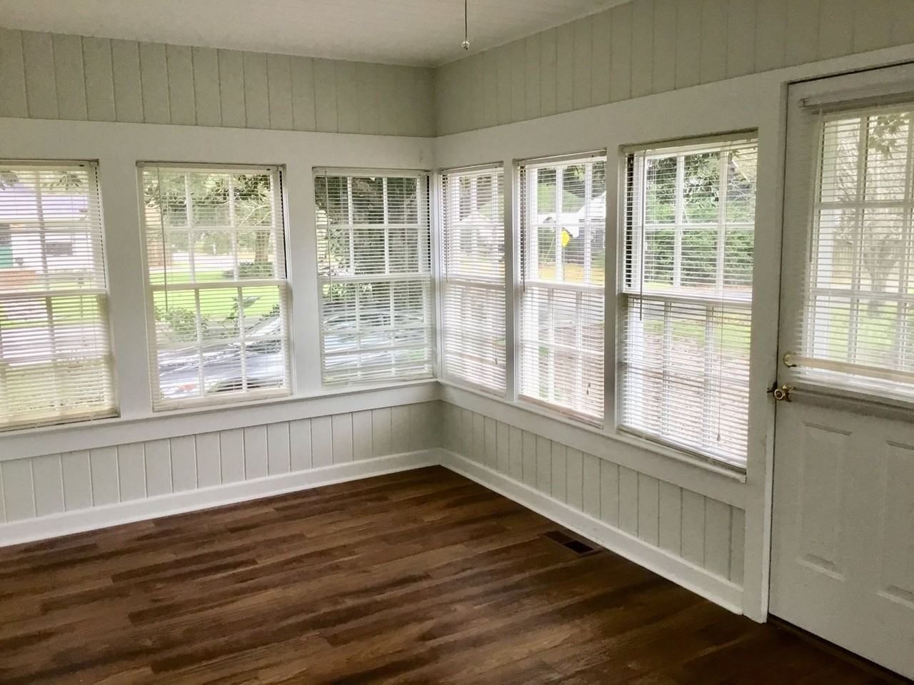 416 S Section St - Photo 3 of 16