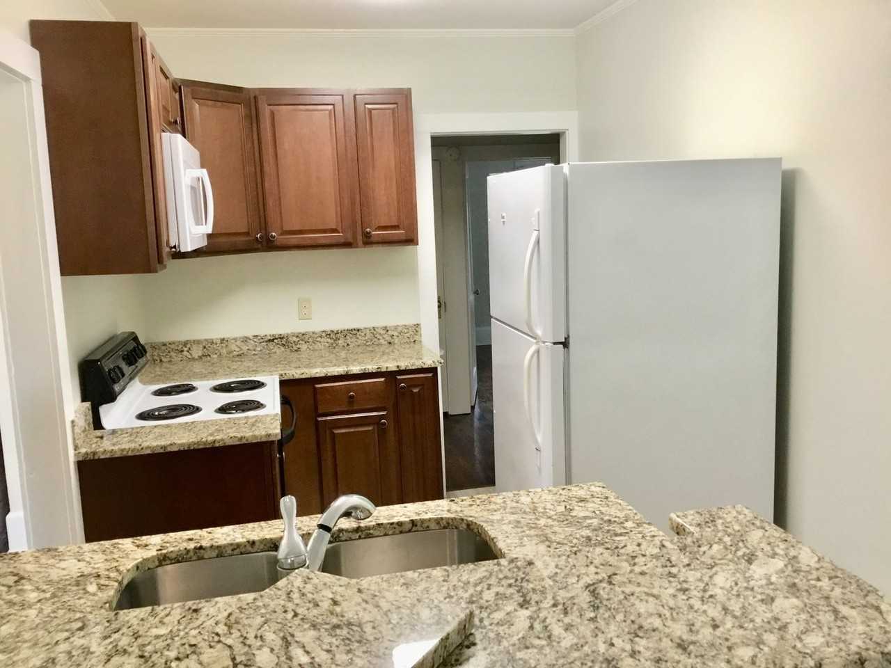 416 S Section St - Photo 4 of 16