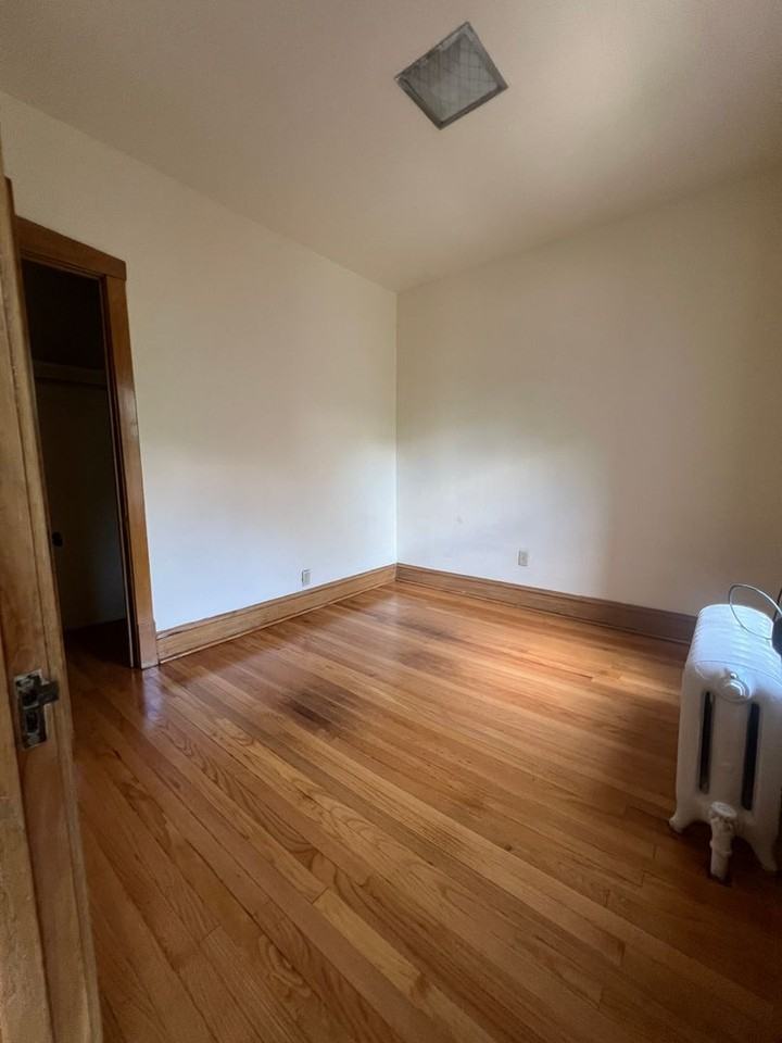 1114 S Monitor Avenue - Photo 3 of 18