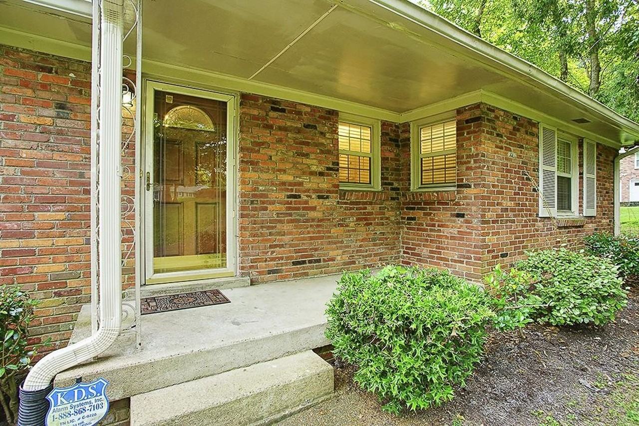 713 Farrell Rd - Photo 3 of 30