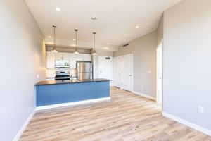 featured image of 22 W 5th St