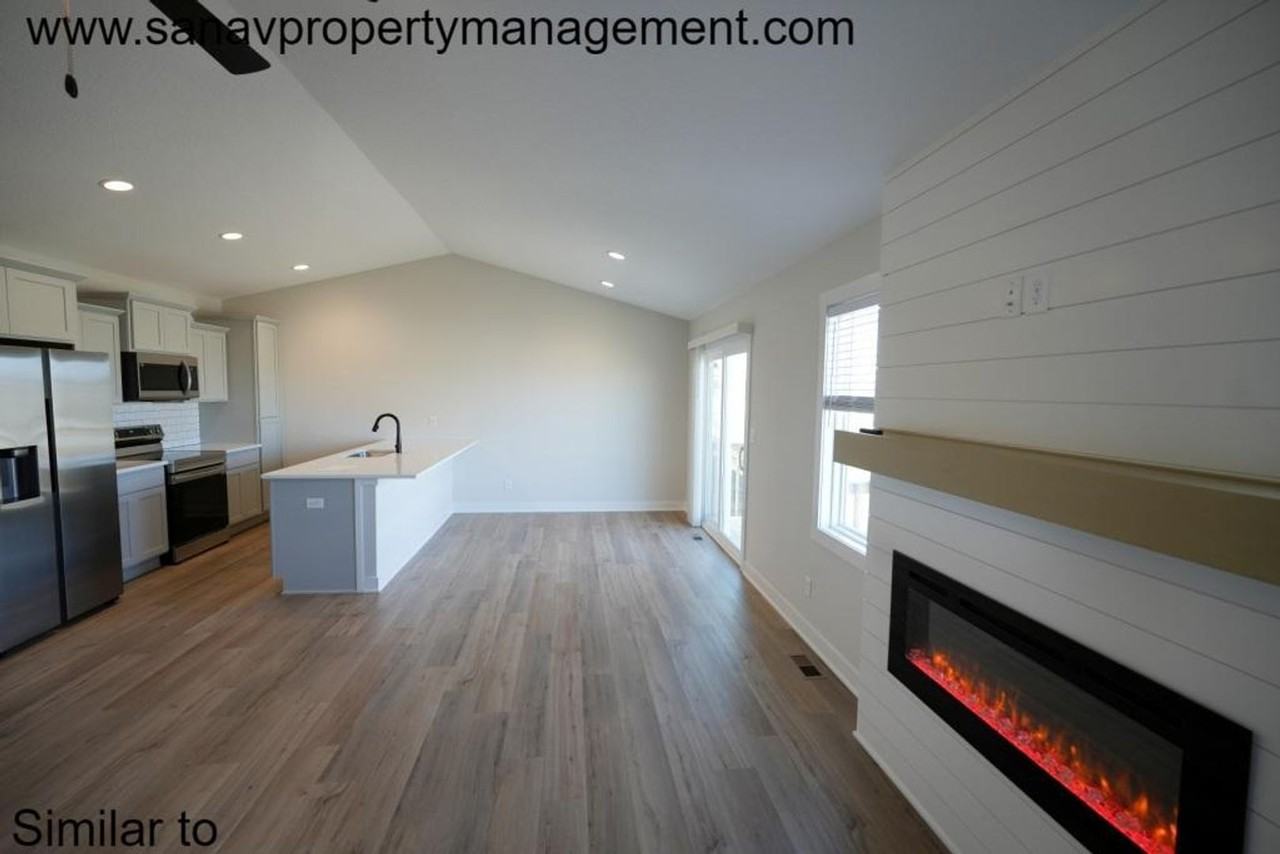 1169 Kierland Ave - Photo 2 of 11