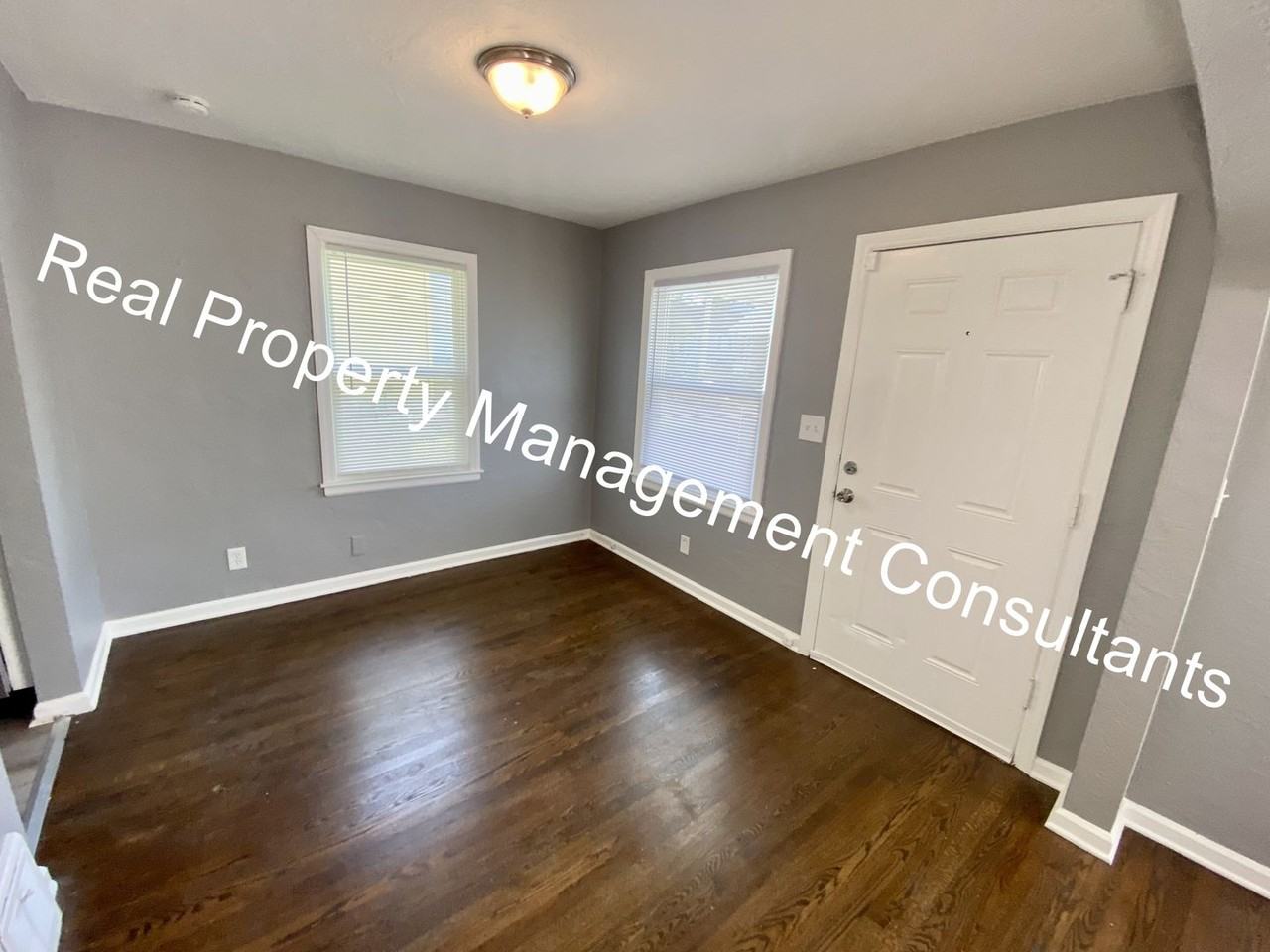 4333 College Avenue - Photo 3 of 24