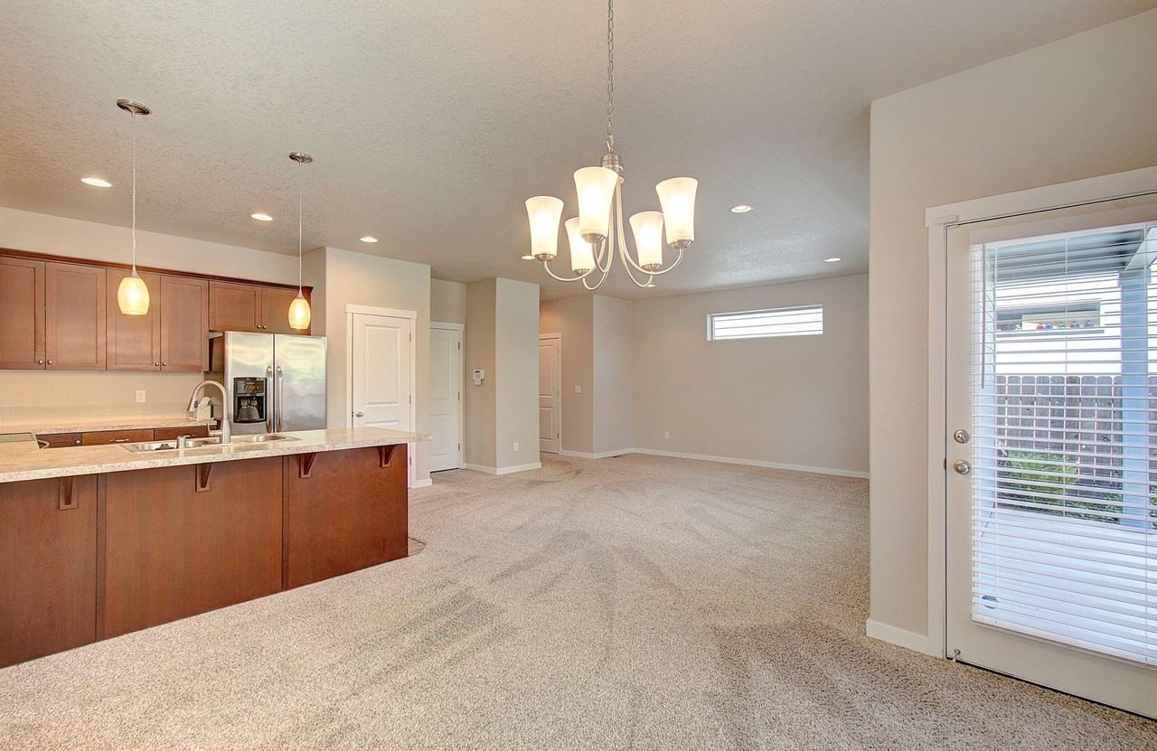 5615 Ne 52nd Pl - Photo 5 of 30