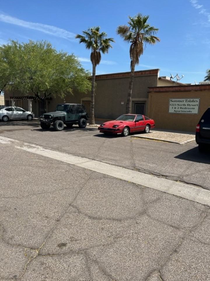 Affordable Living in an Unbeatable Location — Summer Estates, Leasing Availability! - Photo 4 of 18