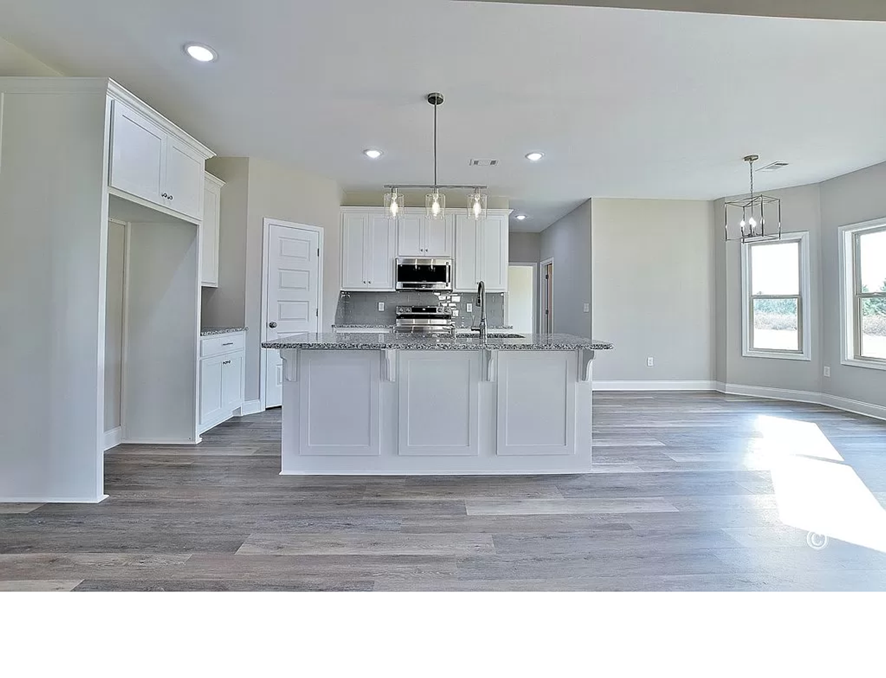 18 Sword St - Photo 3 of 20