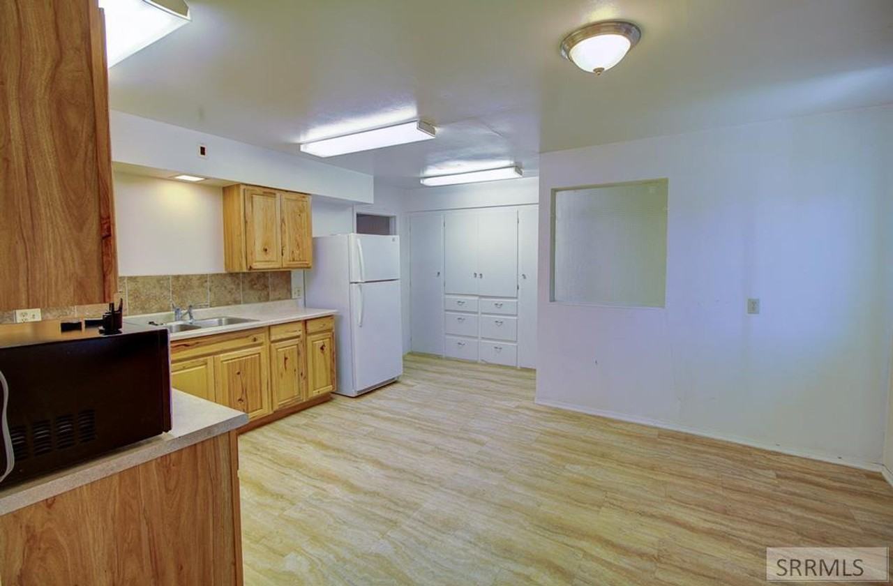7 N 3rd W - Photo 5 of 20