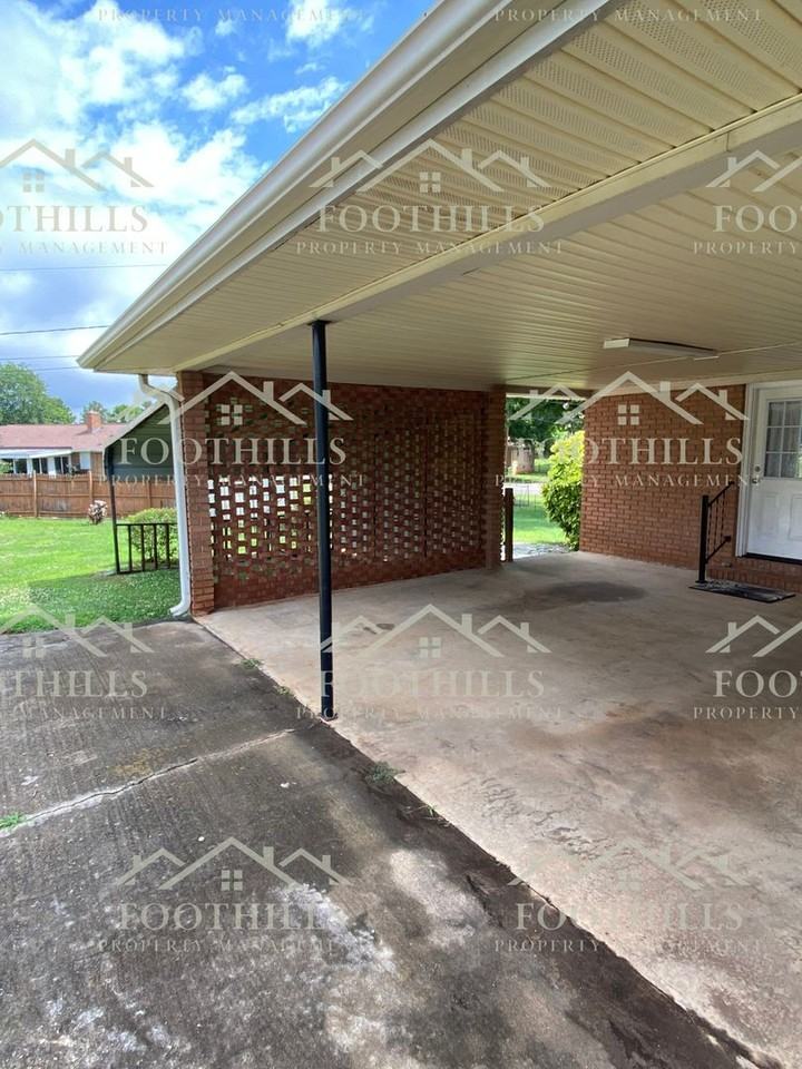 1100 Whitehall Rd - Photo 2 of 20