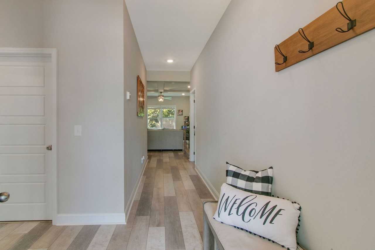 1166 Eagles Nest Ln - Photo 5 of 29