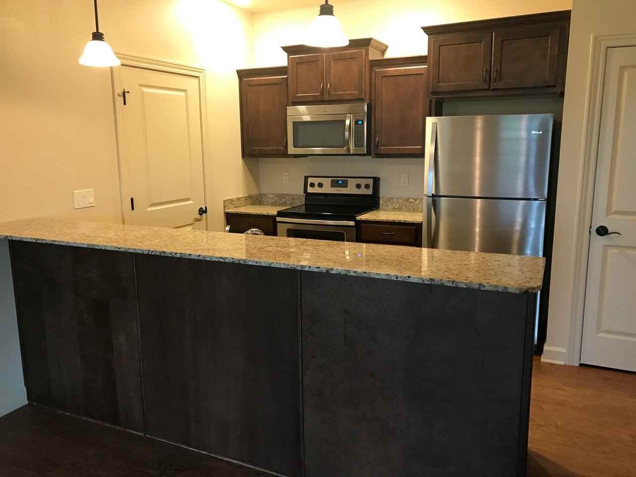 2715 Bobcat Dr - Photo 5 of 18