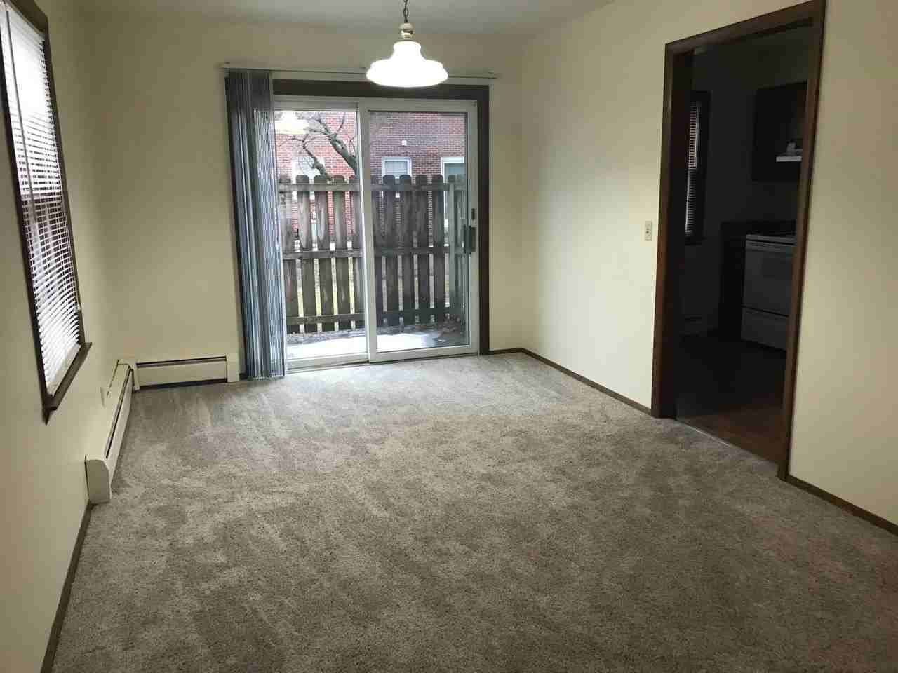 120 20th St - Photo 5 of 17