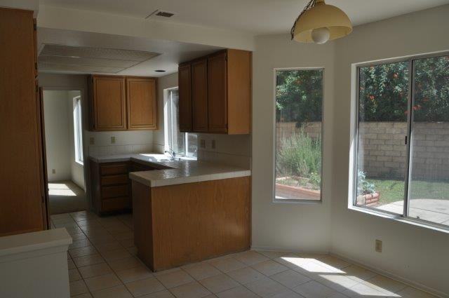 2174 Shadetree Ln - Photo 2 of 19