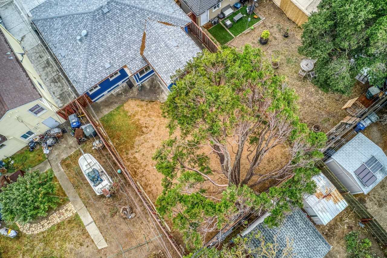 119 Claremont Ave - Photo 6 of 37