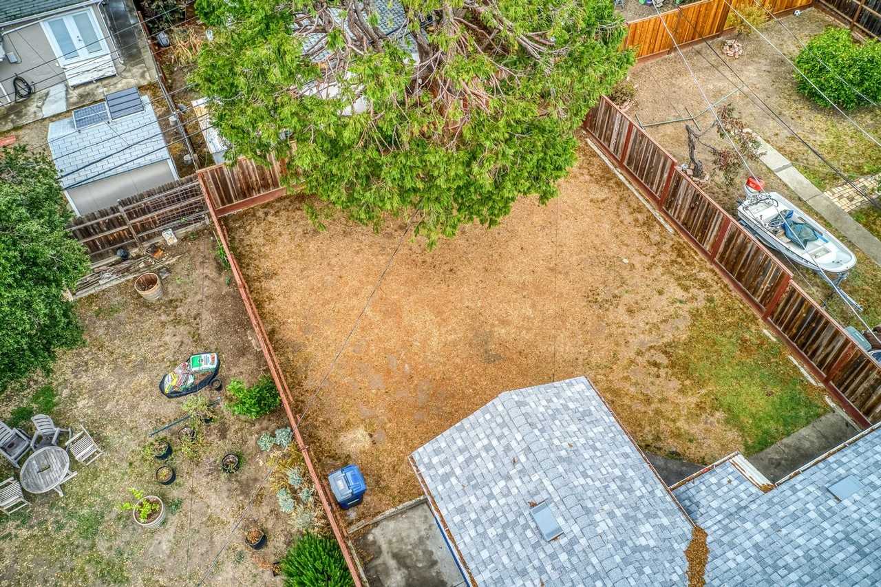 119 Claremont Ave - Photo 7 of 37