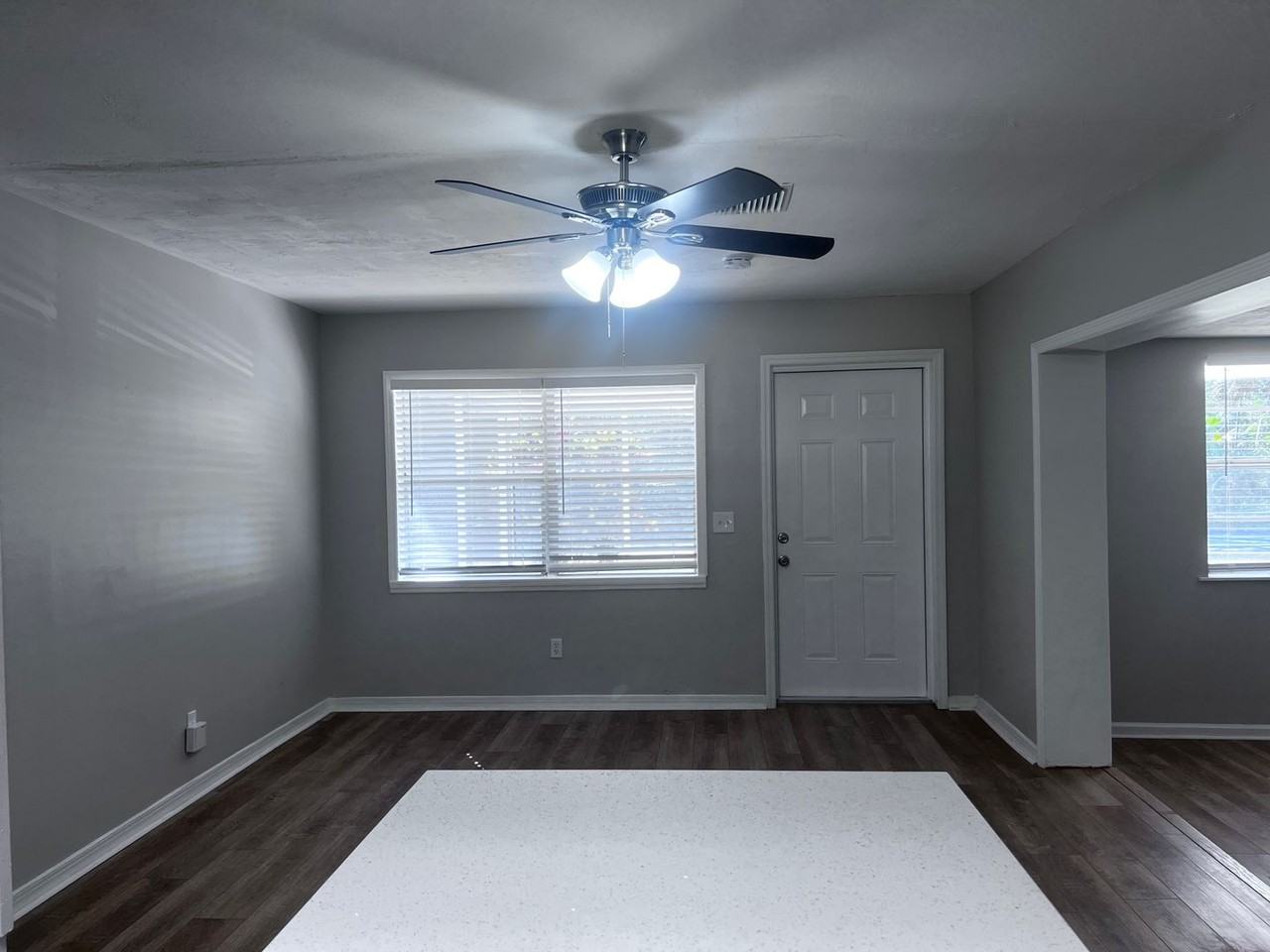 8002 Miramar Ave - Photo 6 of 10