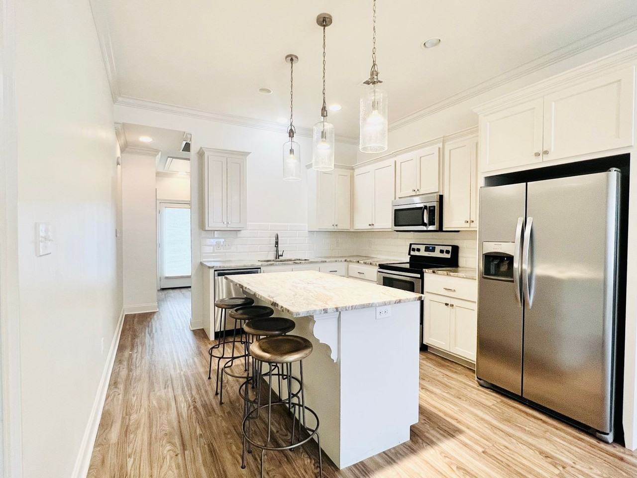 106 Rue Argenteuil - Photo 4 of 14