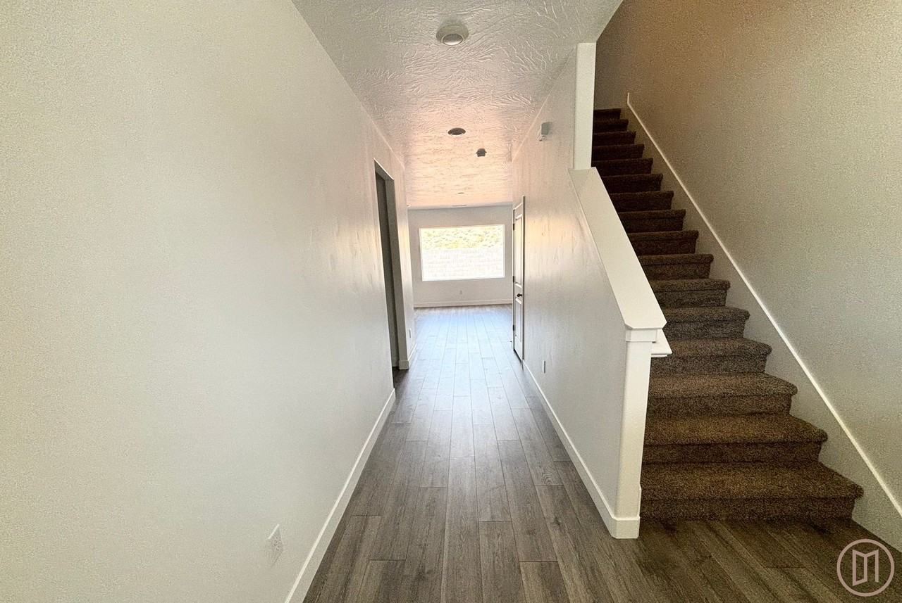 1604 S Ripple Rock Dr - Photo 4 of 42