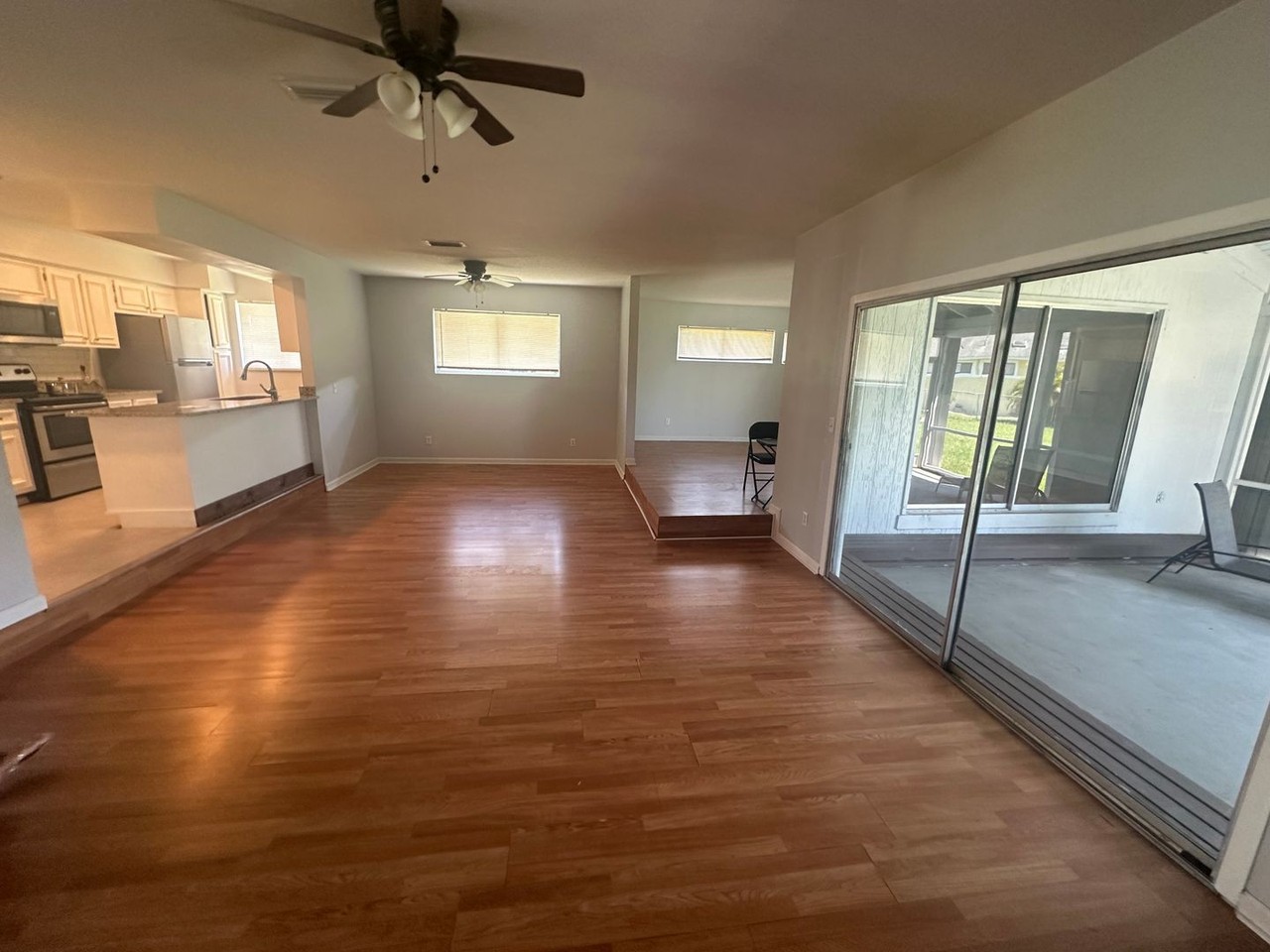 6004 Seagrape Dr - Photo 2 of 16