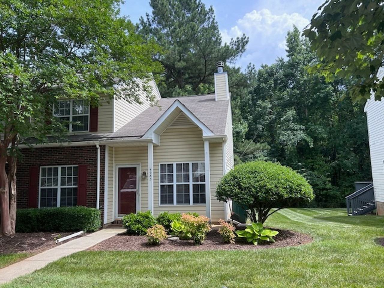 5983 Cougar Ln - Photo 3 of 26