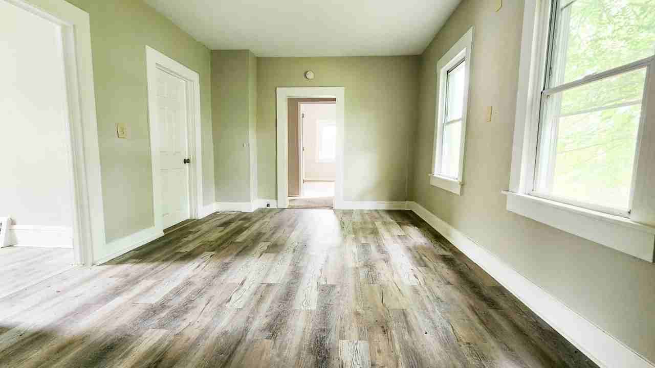 7012 Berdelle Ave, Cleveland, OH 44105 - Photo 2 of 12