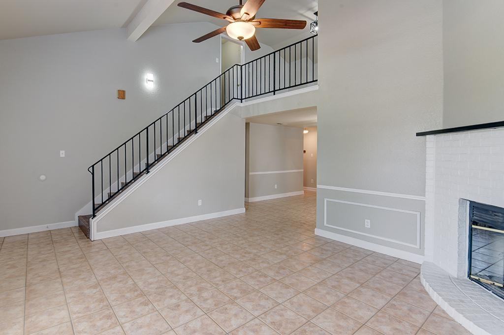 623 Lemon Dr - Photo 5 of 30