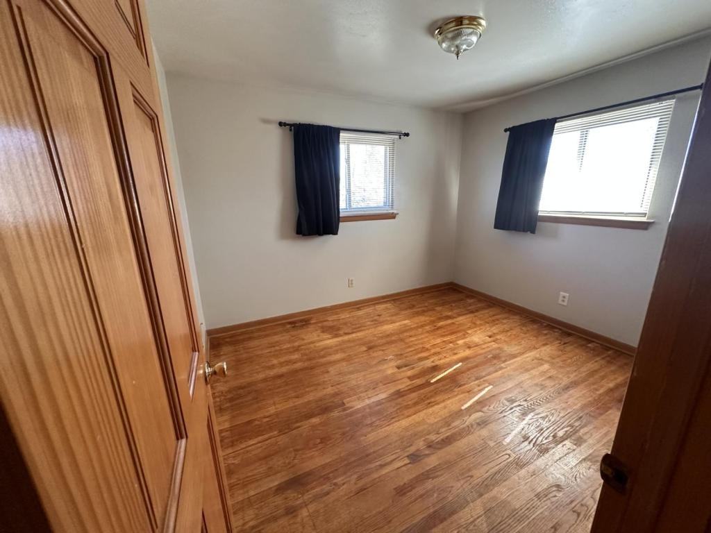 N89W15848 Main St - Photo 4 of 8