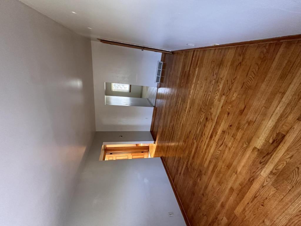 N89W15848 Main St - Photo 7 of 8