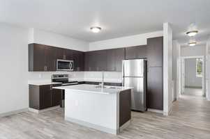 featured image of 260 16th St