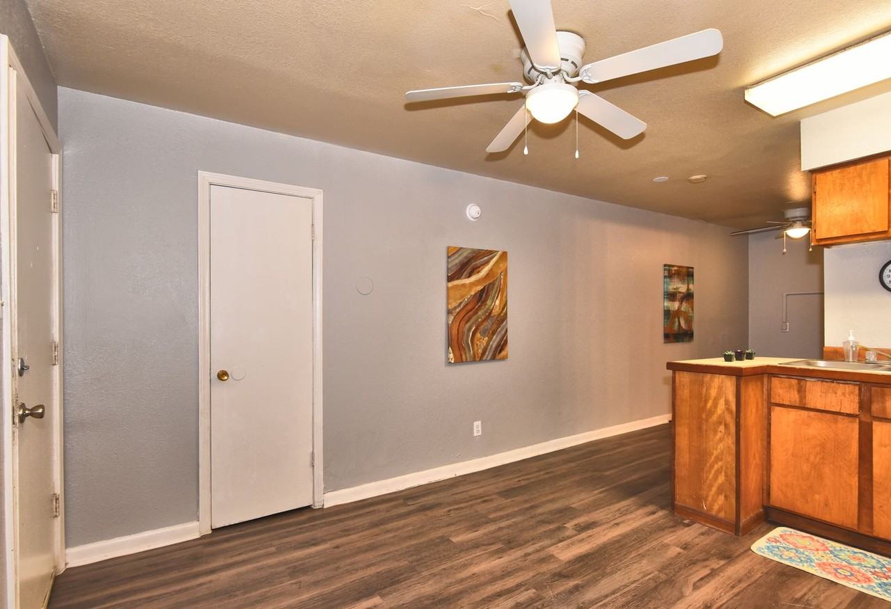 The Woods Apartments - Photo 6 of 40