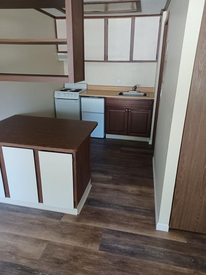 Waterbury Estates - Photo 2 of 6