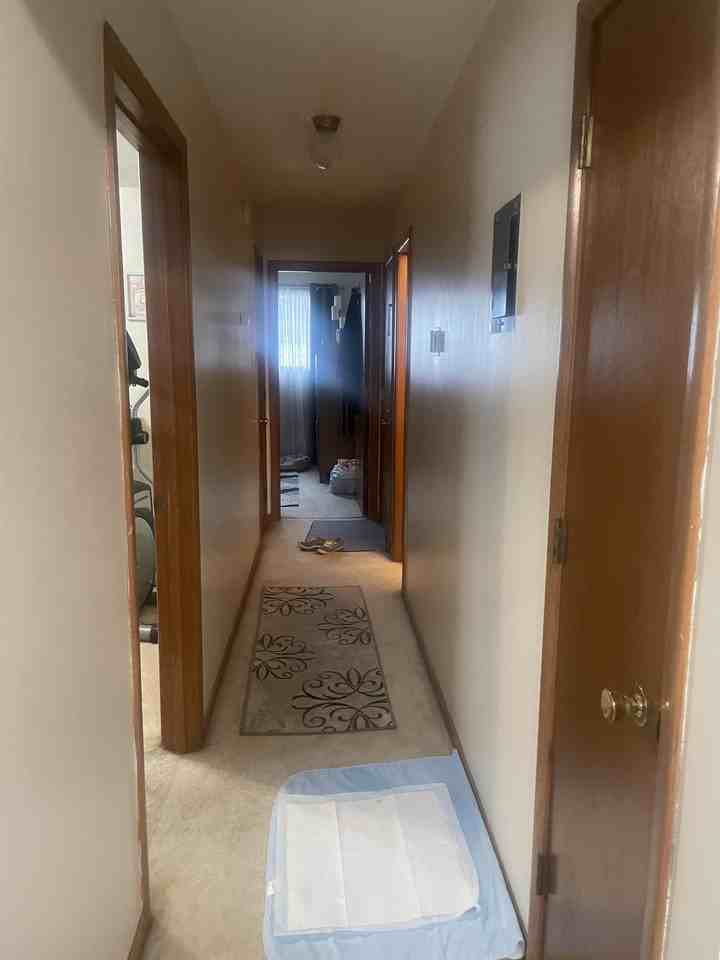 464 Pullman Ave #3 - Photo 3 of 5