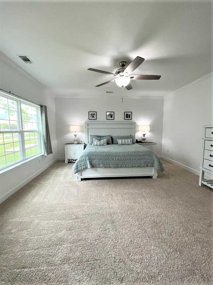 56 Osgood Ln - Photo 2 of 37