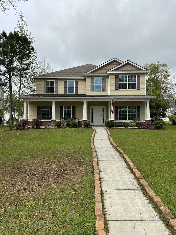 56 Osgood Ln - Photo 4 of 37